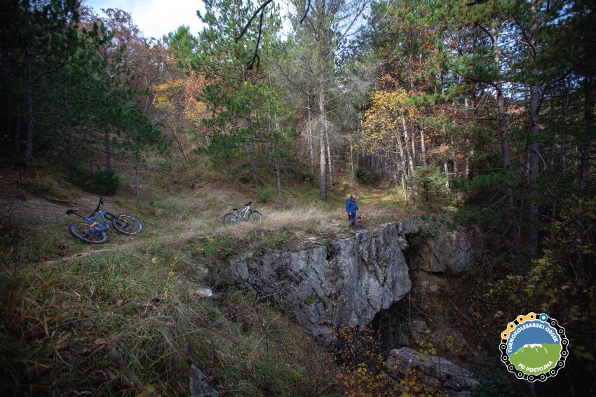 Tam, kjer kolesarski čevelj redko stopi dol s pedala